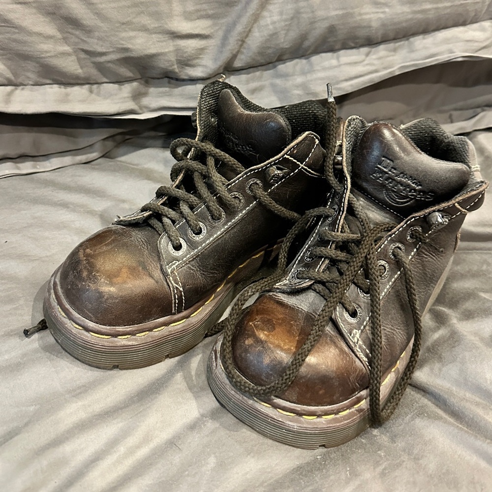 Dr. Martens 8542 hiking boots